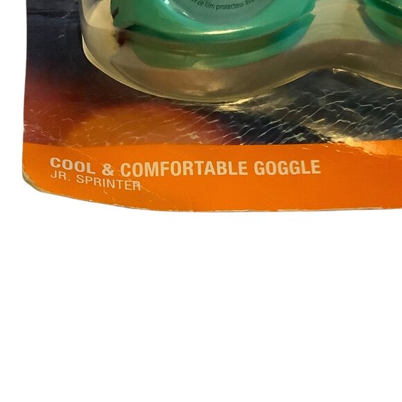 Speedo Junior Swim Goggles Age 6-14 Cool Comfortable Anti-Fog UV Protect No Leak - Picture 2 of 6